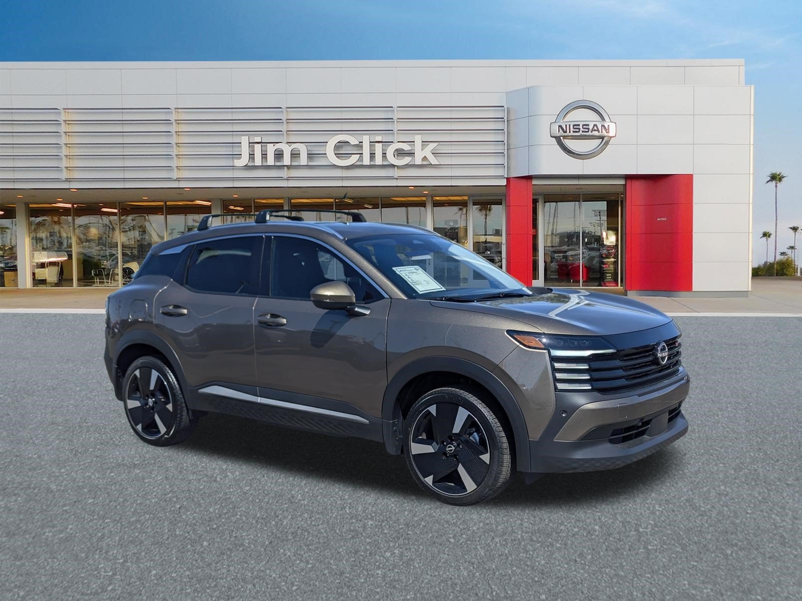 2025 Nissan Kicks SR in Canyon Bronze Metallic — front three-quarter view